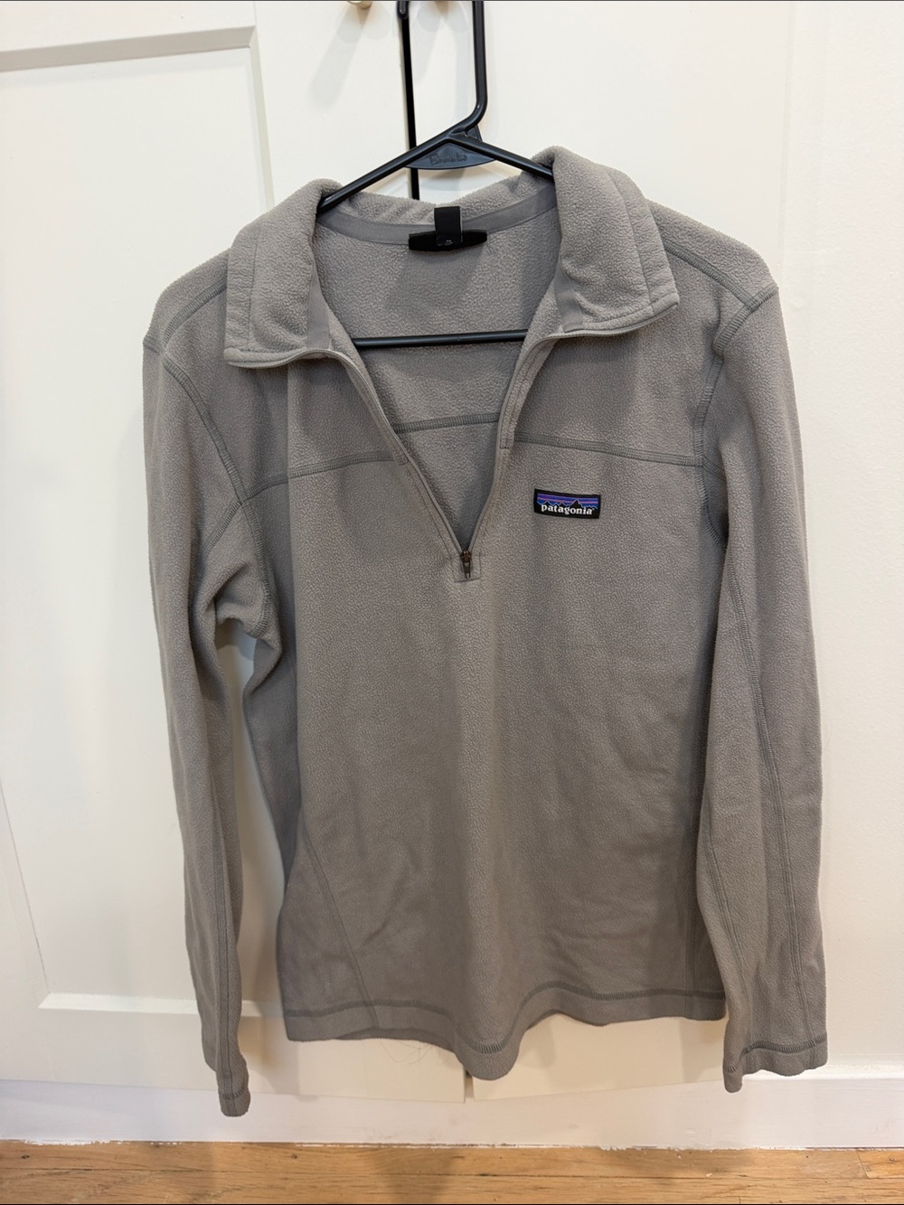 Patagonia Women’s Quarter-Zip Fleece Pullover - Light Gray